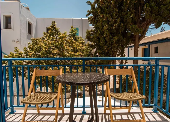 Adelfia Πανσιόν