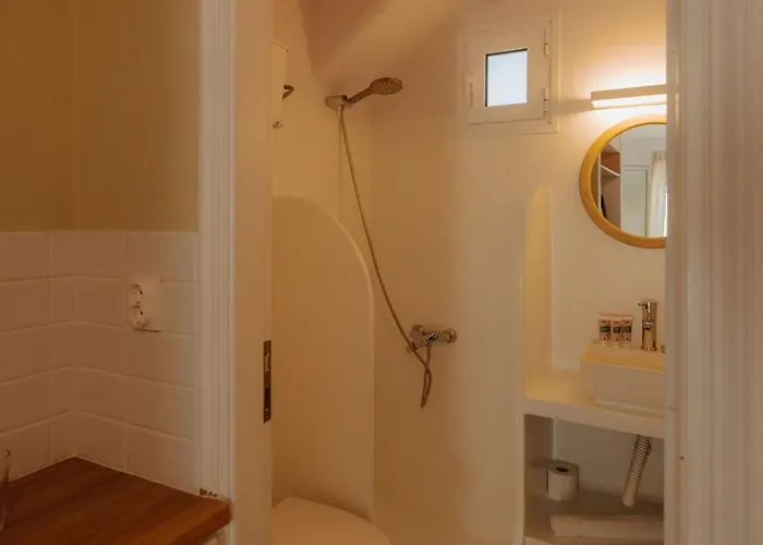 Adelfia Πανσιόν Πάρος