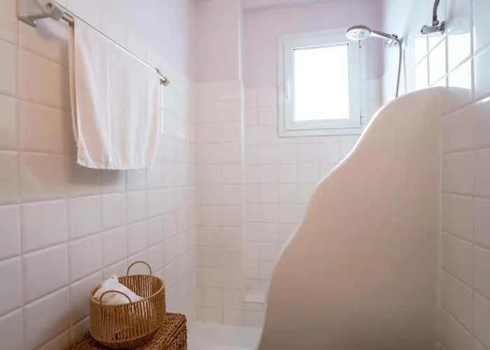 Πανσιόν Adelfia