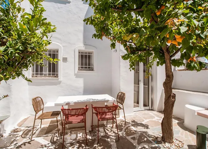 Πανσιόν Adelfia 3*