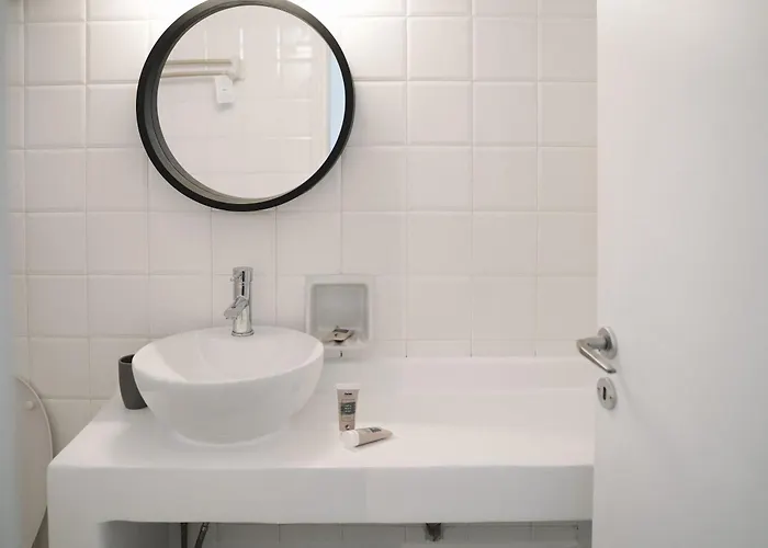 Adelfia Πανσιόν 3*