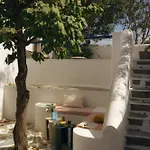 Adelfia Guest house Parikia (Paros)
