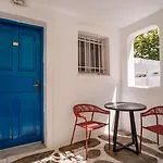 Guest house Adelfia 4*