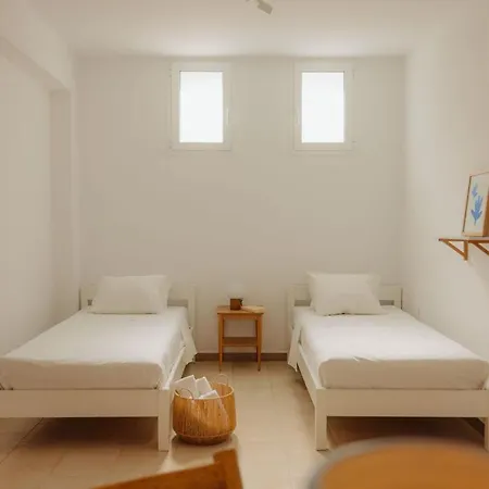 Adelfia 3* باروس