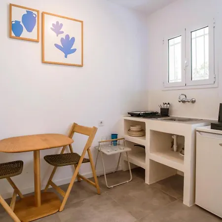 Adelfia Pensionat 3*