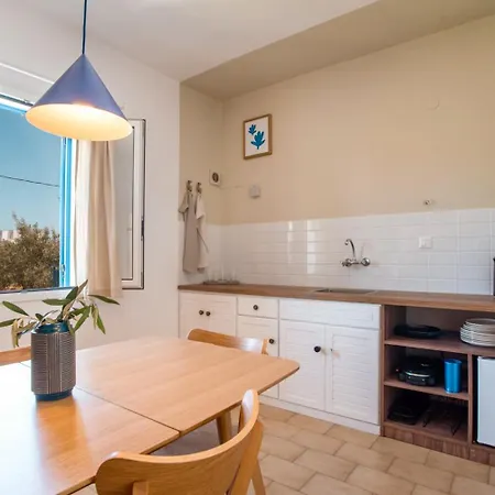 Apartment Adelfia Páros