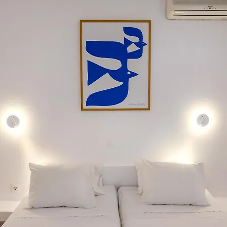 בית הארחה Adelfia 3*