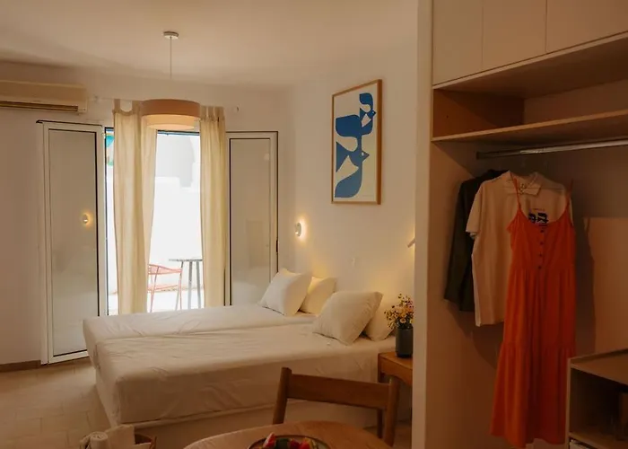 Adelfia Gasthuis Páros