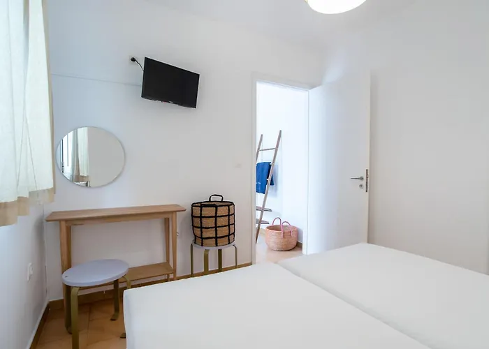 Adelfia Guest house Parikia (Paros)